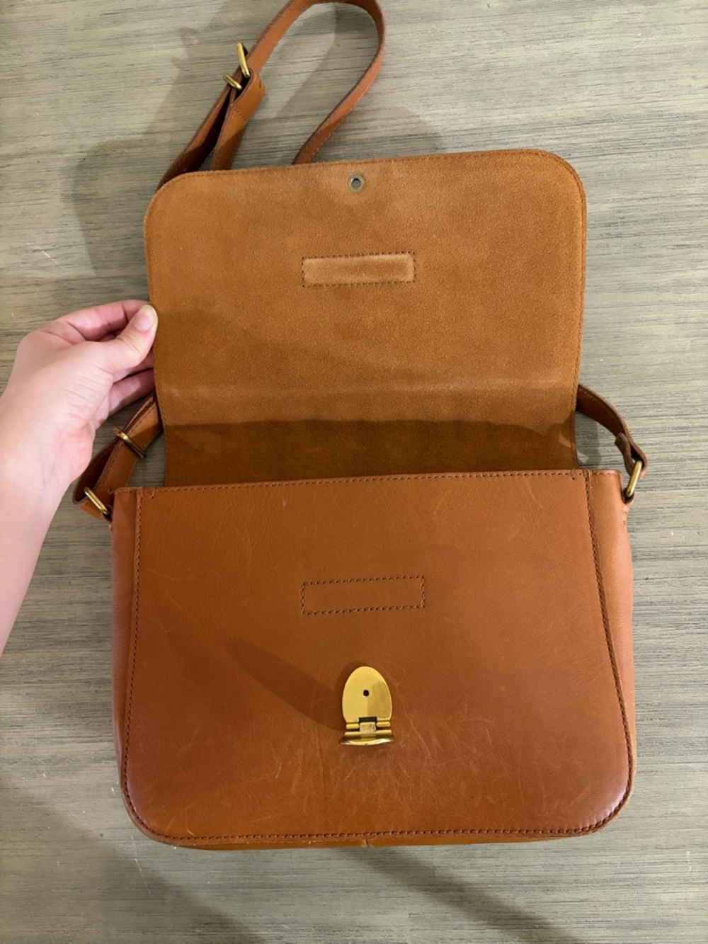 Madewell The Abroad Shoulder Bag Tan Leather Crossbody Shoulder Bag - Picture 12 of 13